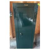 Sentinel metal gun cabinet