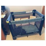 Graco pack & play, wall hangings