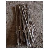 (25) 6.5' +/- T posts