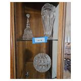 Vintage Oneida bud glass vase in the 'Southern Garden' Pattern, Glass Bell, Glass Bowl