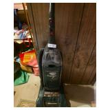 Hoover Wind Tunnel vacuum