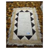 Rug 46x72