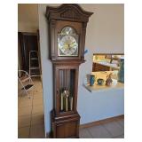 Vintage Howard Miller 'Tempus Fugit' grandfather clock