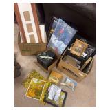 Assortment of photo frames and some miscellaneous wall art