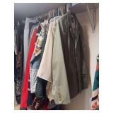 Assortment of ladies clothes, all size small