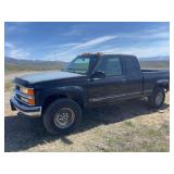 1997 Chevy 2500 runs and drives, 350 motor - needs power steering gear box, new motor about 60,000 miles ago