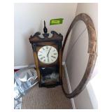Oval picture frame (no glass) and Aikosha 31 day clock