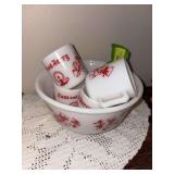 Tom & Jerry set w 6 cups