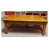 Oak coffee table 29 x 44 x 17H