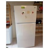 LG refrigerator/freezer model LTCS20020W/00
