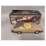 Beam 1974 Mercedes Benz 450SL with original box sand