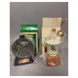 Decanter(s) as shown