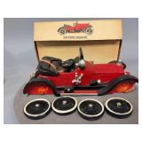 Decanter(s) as shown