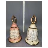 2 decanters as shown