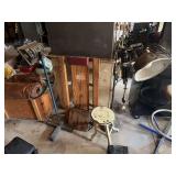 ￼Lights, stools, creeper