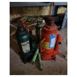 Four bottle jacks