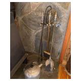 Fireplace tool set