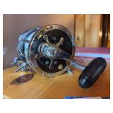 Penn Senator 9/0 ocean fishing reel - guaranteed to catch a marlin or shark!