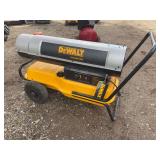 DeWalt 185,000 BTU DXH185KT kerosene heater