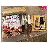 Small set of kitchen Knives, cookbook and digital meat probe