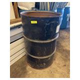 Metal burn barrel