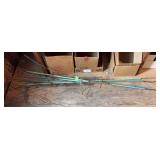 4 lightening rods and roof mounts w/ spire tops