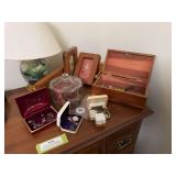 Small lane cedar chest, some miscellaneous jewelry items, table lamp