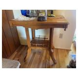 Oak parlor table