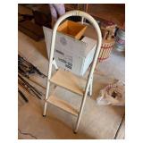 Step ladder