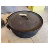 Number 12 Dutch oven with feet
