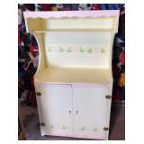 Child’s play cabinet 31x14x55