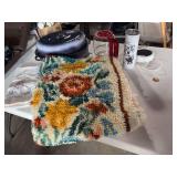 Granite ware roaster, cup, mug hot plate, towels, rug