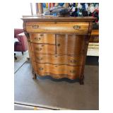 Vintage Oak dresser 42x20x47