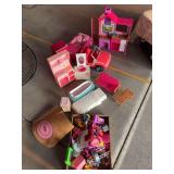 Barbie play items