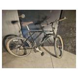 Murray Sabre Bike (Needs New Tires)