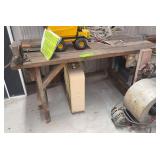 Wood work bench with vise