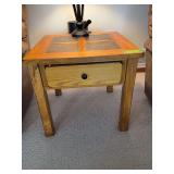 26x26 end table w slate tile top