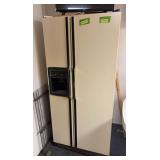 GE 19.6 cu ft no frost fridge-freezer Model TFX20R