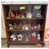 Display case w sliding glass doors 12D x 36L x 41H NO CONTENTS!