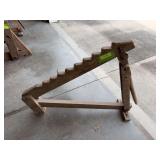 Wooden buggy wheel jack