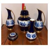 The Jubilee collection Limited Edition, Paramount Classics, Bavaria cobalt set, includes two pictures, urn, trinket, jar, and vase ￼