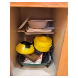 Kitchen linens, electric skillet, baking pan, etc