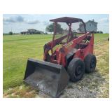 Gehl 2500 gas skid loader SN 2158 Onan engine, car tires, runs