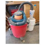 Vac style dust collector