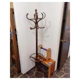 Hall tree, small wooden bench and magazine rack￼
