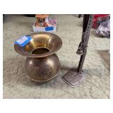Brass spittoon "All Famous Havana five cent cigars" and a bottle capper