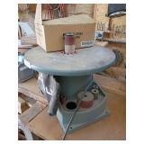 Delta spindle sander