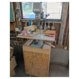 Delta Rockwell Homecraft drill press on stand and accesories