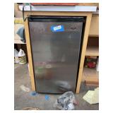 Sanyo stainless steel apartment refrigerator