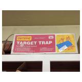 Outers mini grand target trap, portable Clay pigeon thrower and hand target thrower plus nearly full box of white flyer clay targets